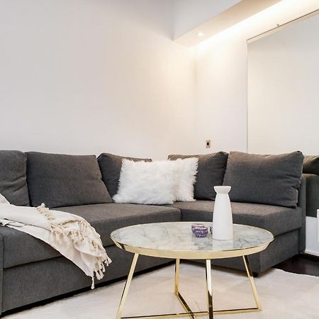 Appartement Place Des Lices Avec Parking Сен-Тропе Экстерьер фото